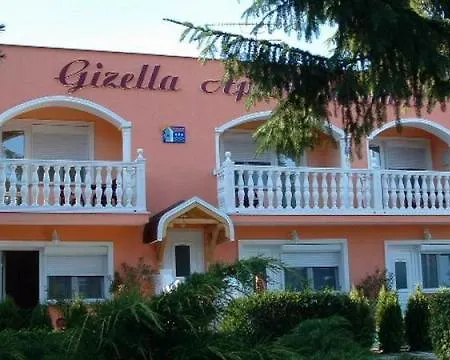 Gizella Apartmanhaus Buk Room photo