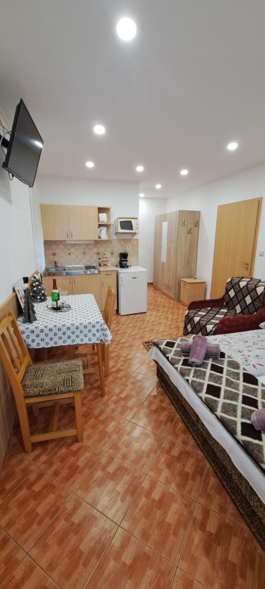 Gizella Apartmanhaus Appartamento Bük