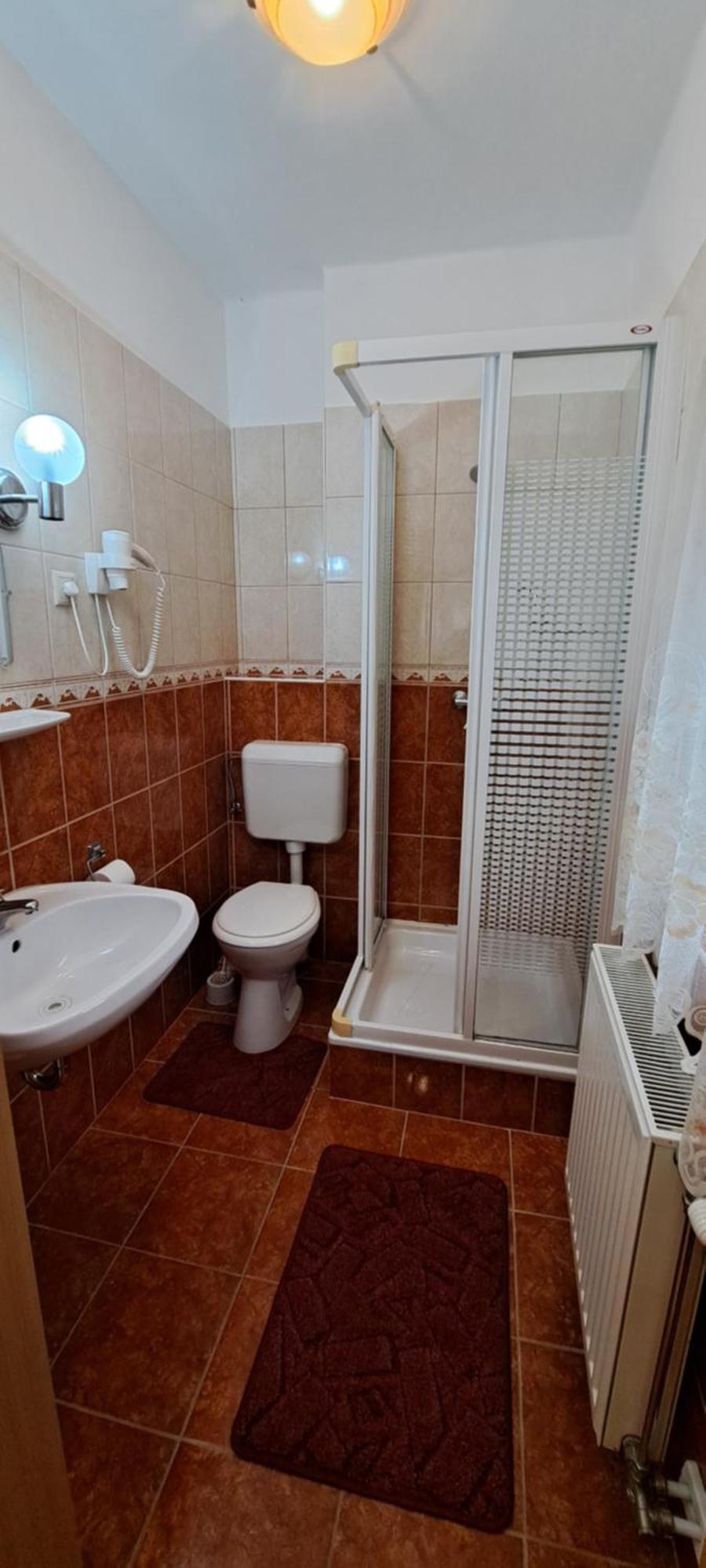 Gizella Apartmanhaus * Buk