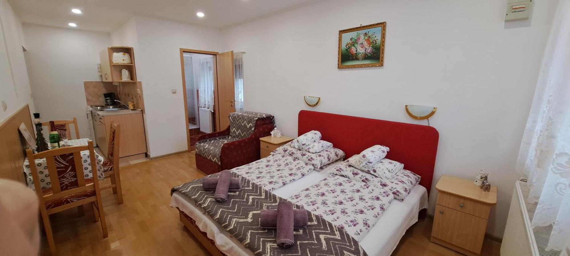 Apartment Gizella Apartmanhaus